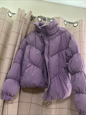 Black Moon lilac puffer
